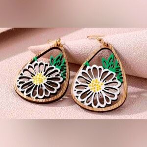 Wooden Daisy Earrings